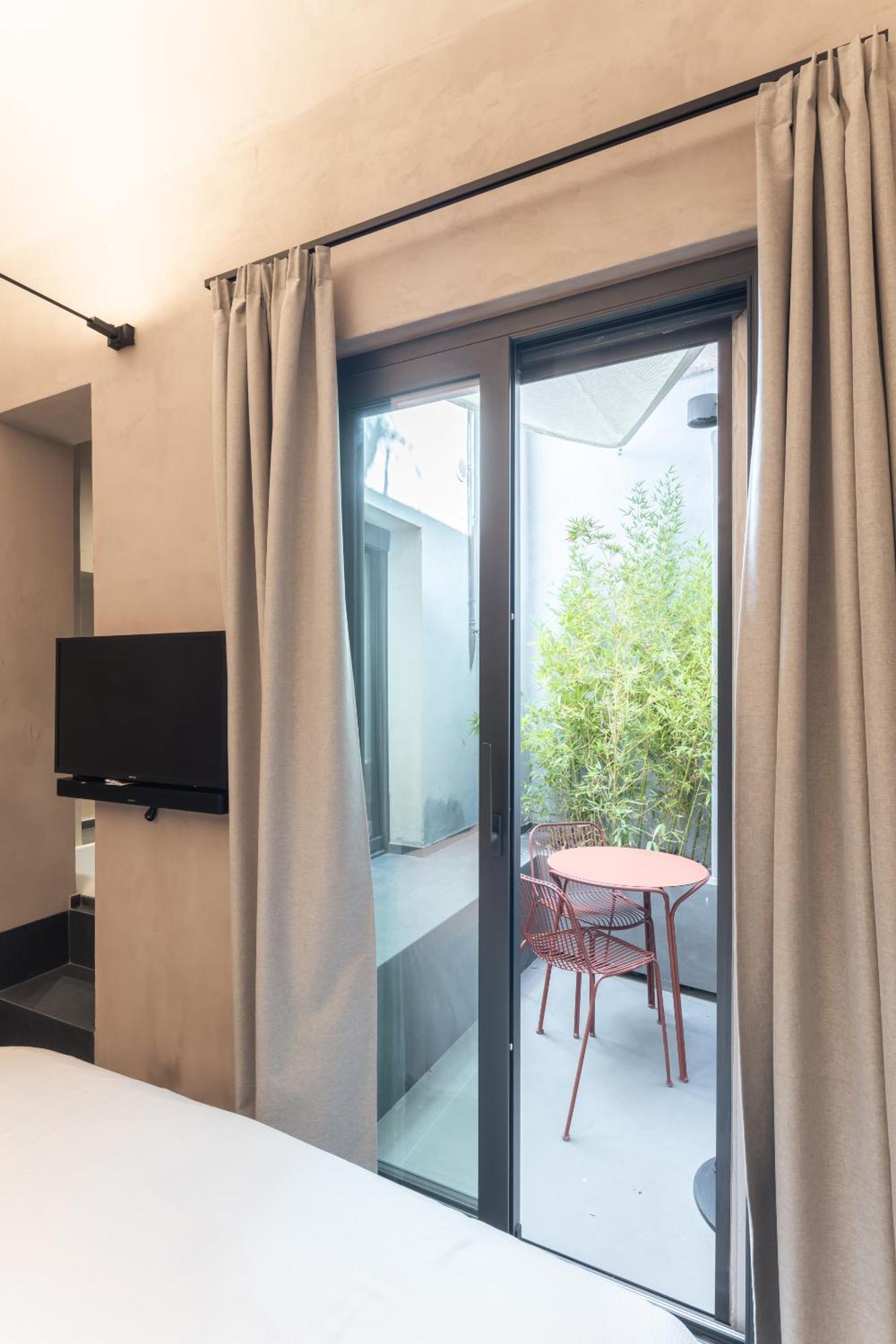 Terme Di Bacco - Design Apartaments And Spa Catania Luaran gambar