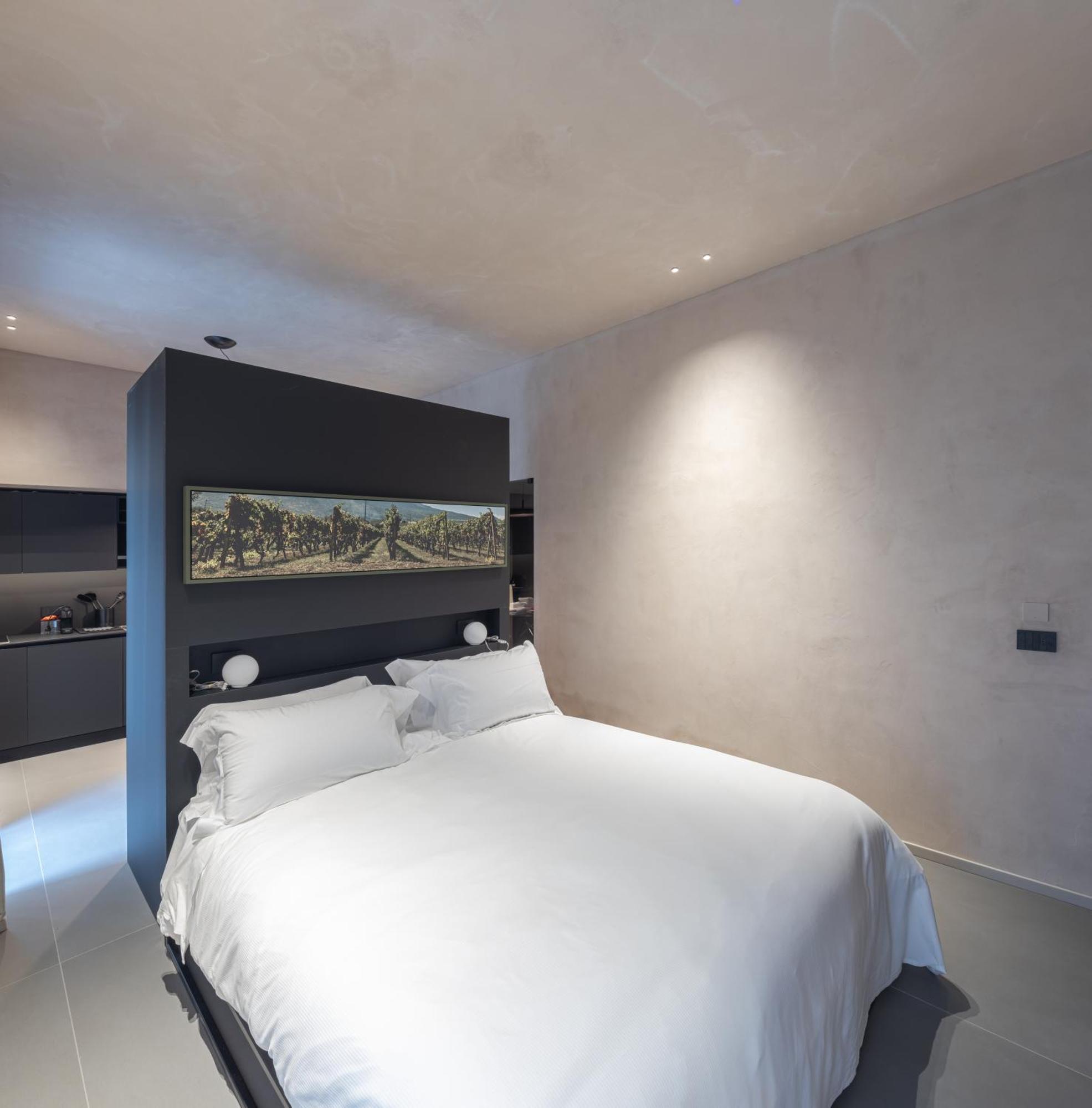 Terme Di Bacco - Design Apartaments And Spa Catania Luaran gambar